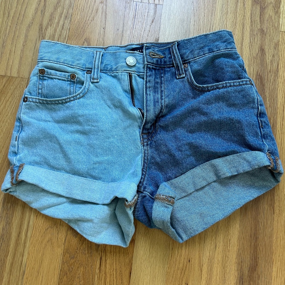 Aeropostale two-tone denim Mom Shorts